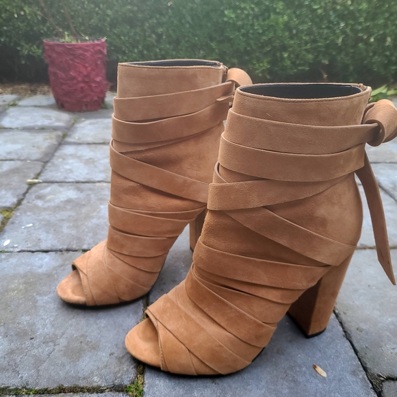Aldo peep toe booties in camel - Picture 3 of 5